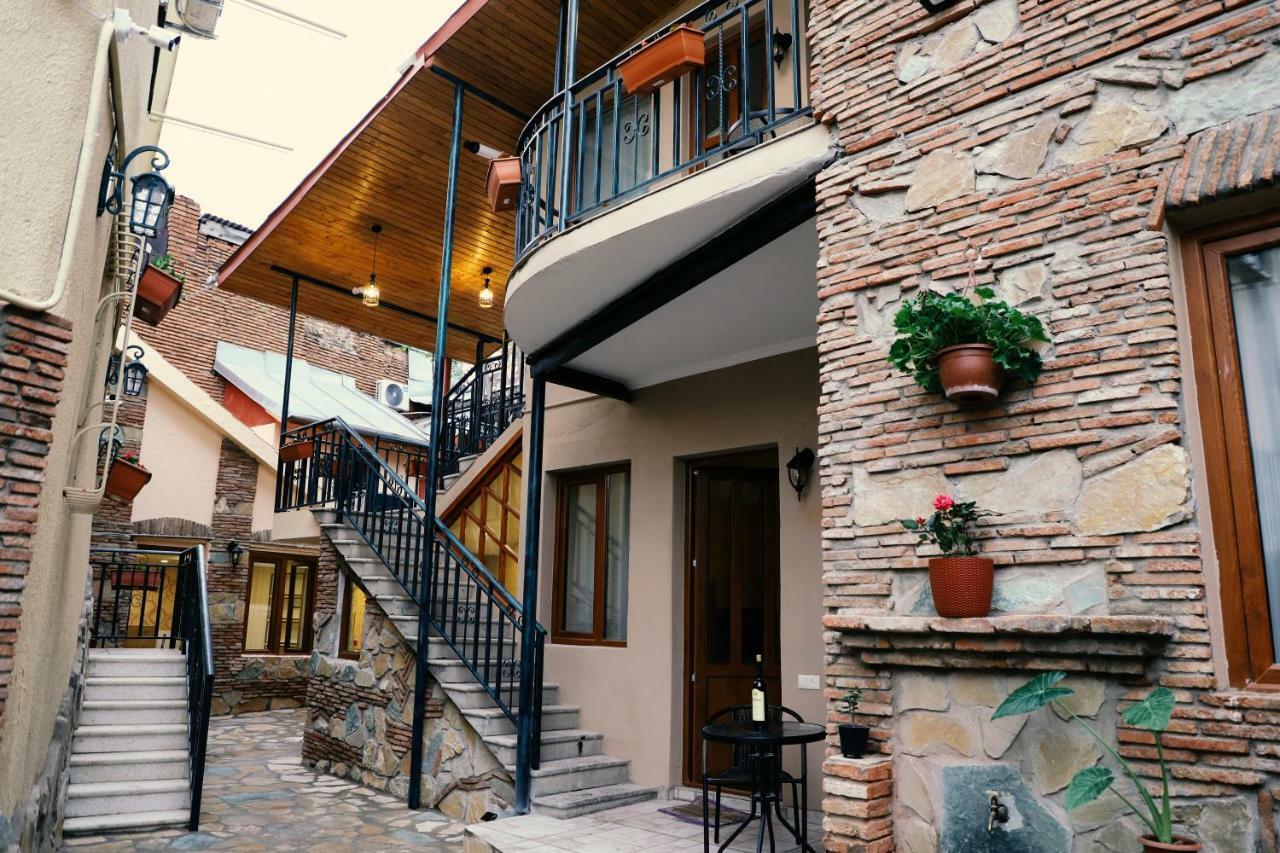 Apart Hotel With Wine Cellar - Old Tbilisi 1897 المظهر الخارجي الصورة